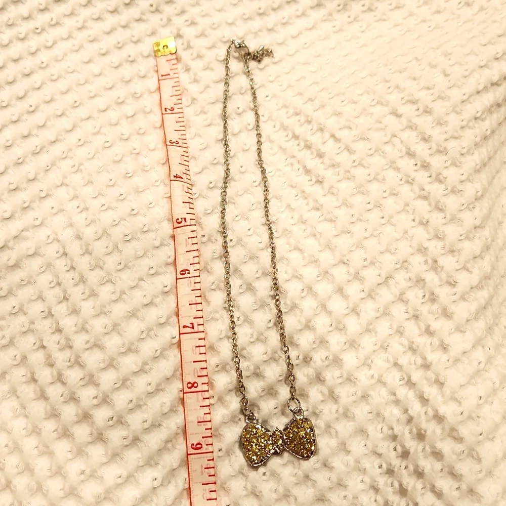 Beautiful Bow Necklace